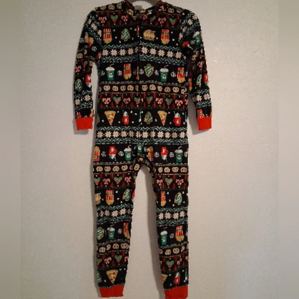 Cat & Jack Kids M(8) Onesie Pajama - Festive Black and Red - Picture 1 of 3